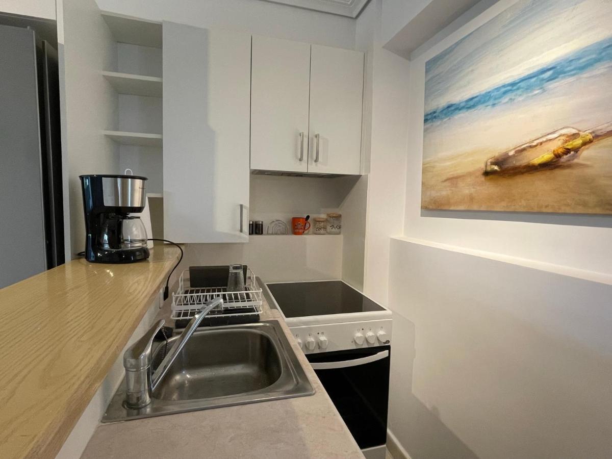 Kalimera Alimos Apartment Ateny Zewnętrze zdjęcie